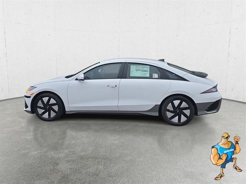 New 2025 Hyundai Ioniq 6 SE image 8