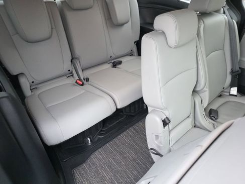 Used 2023 Honda Odyssey Touring image 23