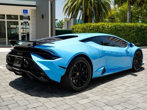 Used 2024 Lamborghini Huracan Tecnica RWD image 27