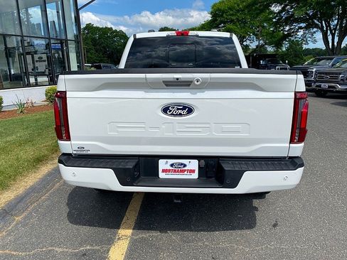 Certified 2024 Ford F150 Platinum w/ Equipment Group 703A Plus AWD/4WD image 8