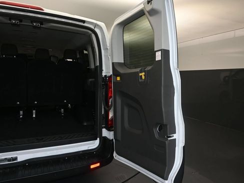 Used 2024 Ford Transit 350 XLT RWD image 12