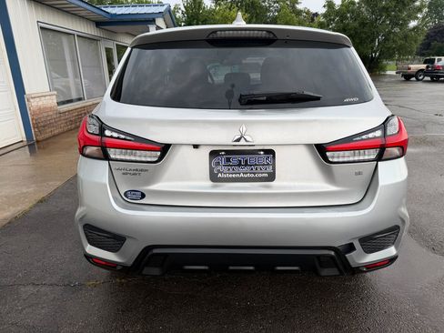 Used 2020 Mitsubishi Outlander Sport Black Edition AWD/4WD image 4