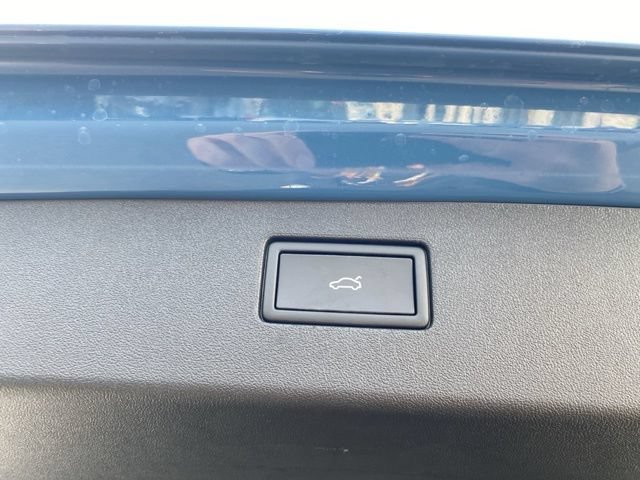New 2026 Volkswagen Tiguan SE R-Line AWD/4WD image 66
