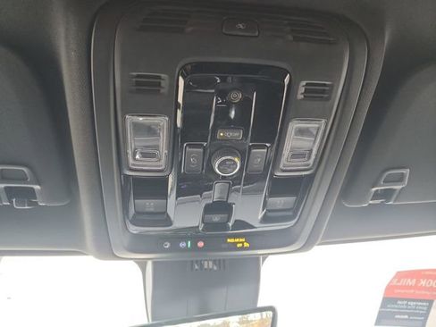 New 2026 Chevrolet Tahoe Premier image 23