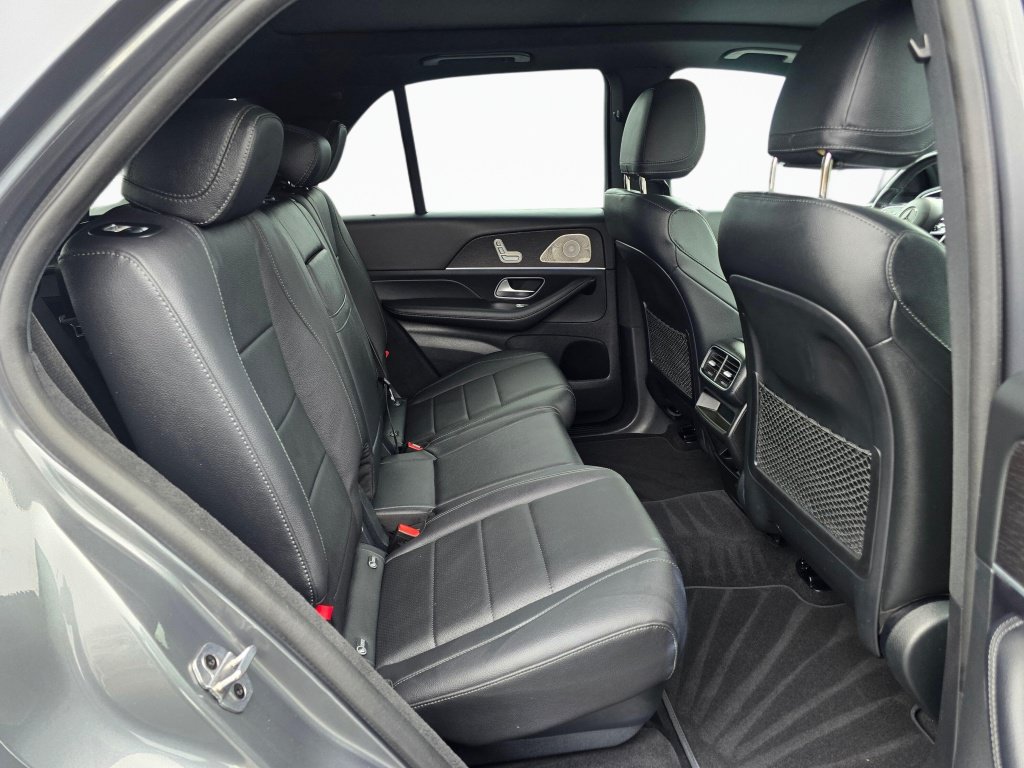 Used 2023 Mercedes-Benz GLE 350 4MATIC w/ 3rd Row Seat Package image 25