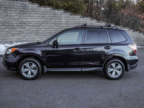 Used 2016 Subaru Forester 2.5i Premium w/ All-Weather Package image 10