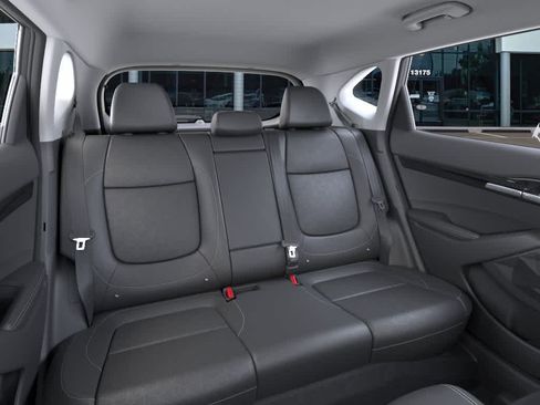 New 2026 Kia Seltos EX FWD image 16
