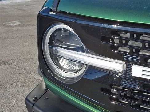 Certified 2025 Ford Bronco Badlands image 9