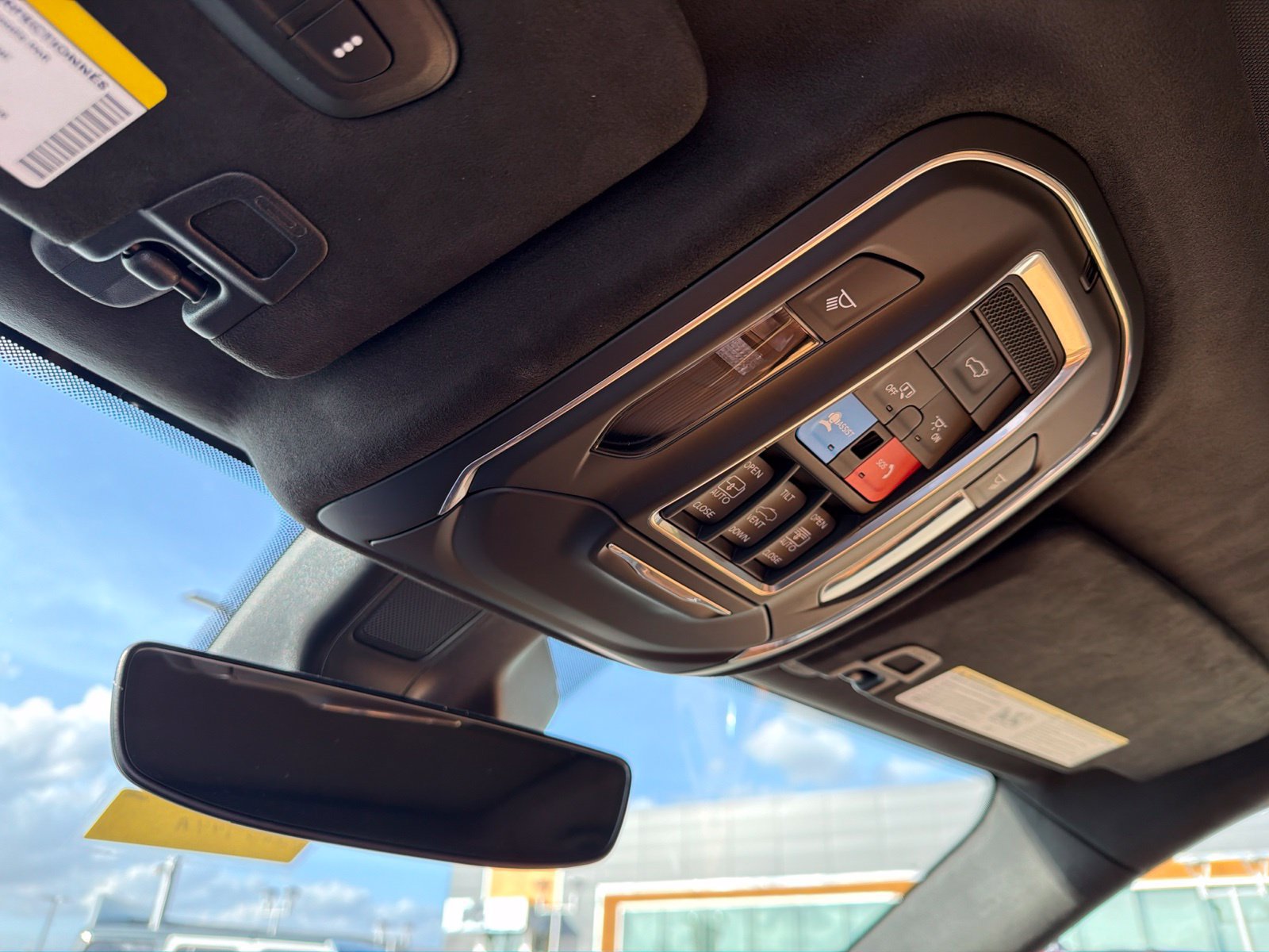 Used 2025 Jeep Grand Cherokee Summit AWD/4WD image 26
