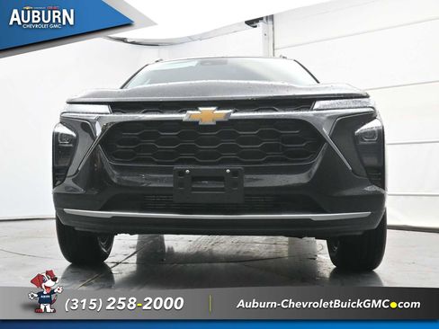 New 2026 Chevrolet Trax LT image 16