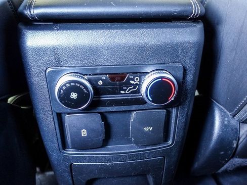 Used 2023 Ford Explorer XLT w/ Equipment Group 202A image 27