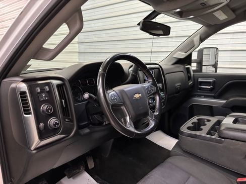 Used 2015 Chevrolet Silverado 2500 LT AWD/4WD image 14