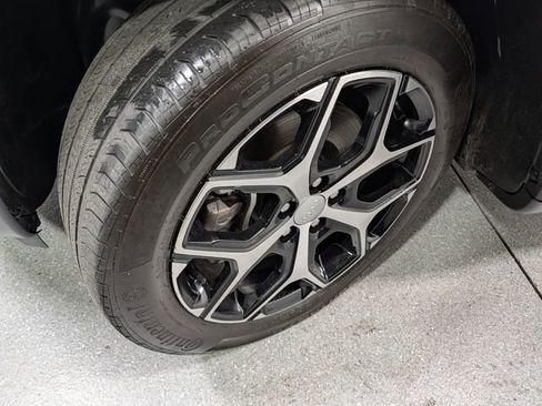 Used 2024 Jeep Compass Limited image 7