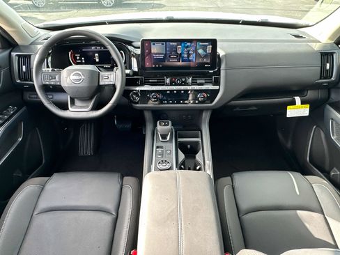New 2026 Nissan Pathfinder SL w/ SL Premium Package (P04) AWD/4WD image 30