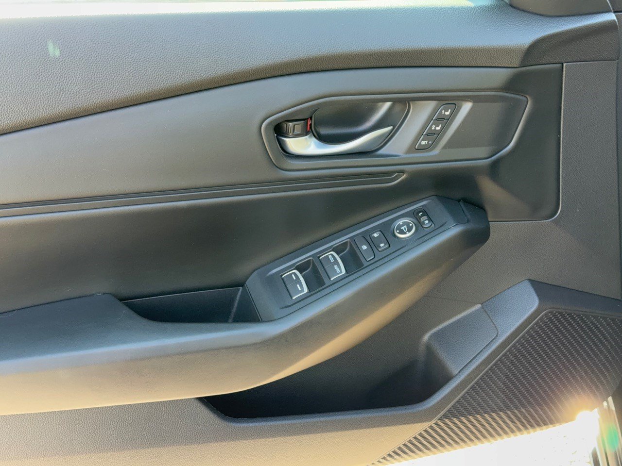 Certified 2024 Honda Accord EX-L image 14