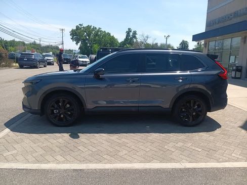 Used 2024 Honda CR-V Sport Touring image 2