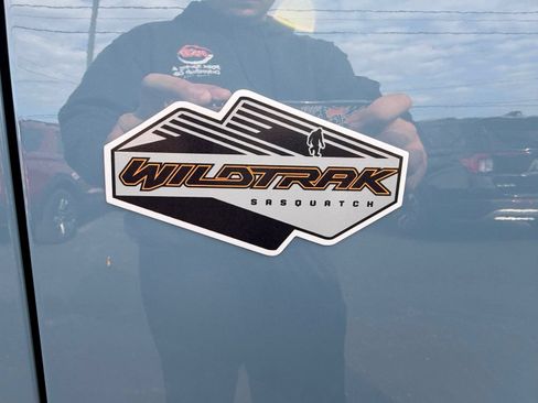 Used 2022 Ford Bronco Wildtrak AWD/4WD image 13