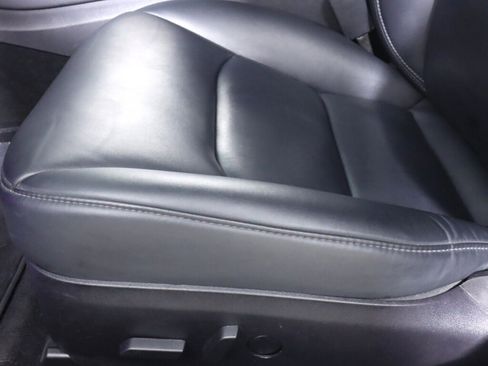 Used 2019 Tesla Model 3 Long Range image 29