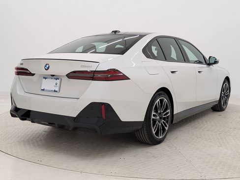 New 2026 BMW 530i xDrive w/ M Sport Package AWD/4WD image 9