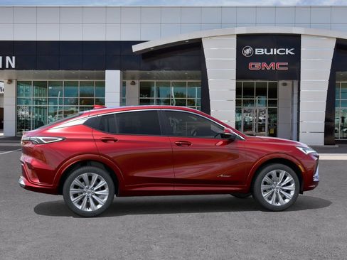 New 2026 Buick Envista Avenir image 5