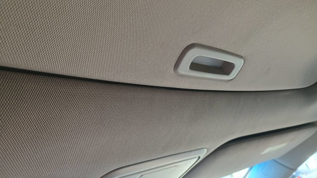 Used 2012 Honda Odyssey Touring image 19