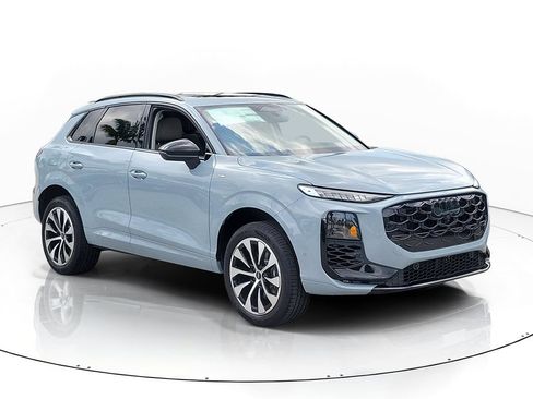 New 2026 Audi Q3 quattro 2.0T AWD/4WD image 1