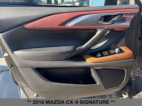 Used 2018 MAZDA CX-9 Signature image 14