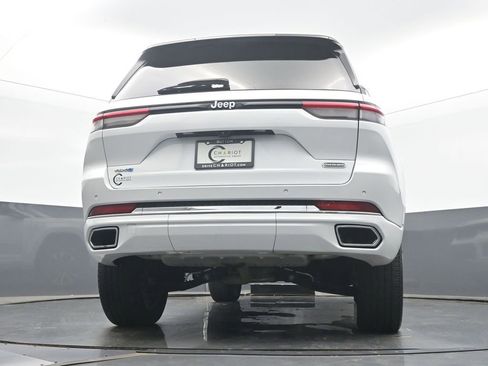 Used 2022 Jeep Grand Cherokee Overland image 55