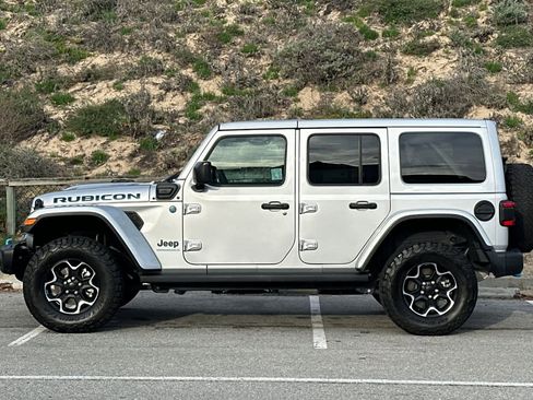 Used 2023 Jeep Wrangler Unlimited Rubicon 4xe w/ Steel Bumper Group image 9