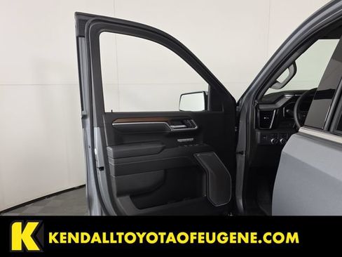 Used 2025 GMC Sierra 1500 Denali AWD/4WD image 25
