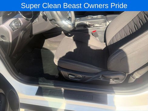 Used 2017 Ford Mustang GT RWD image 19