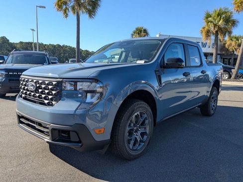 New 2025 Ford Maverick XLT w/ XLT Luxury Package image 8