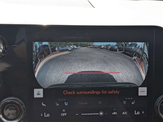 Used 2024 Lexus NX 250 FWD w/ Towing Package (2000 Lbs) image 23