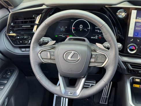 Used 2024 Lexus TX 500h AWD w/ Technology Package image 20
