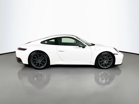 Used 2025 Porsche 911 Carrera T RWD image 4