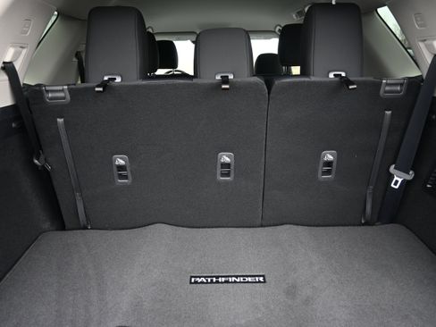 New 2026 Nissan Pathfinder SV image 13