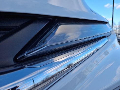 Used 2023 Chevrolet Blazer LT image 12