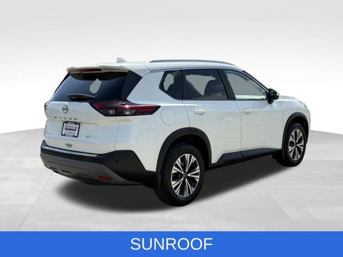 Used 2022 Nissan Rogue SV w/ SV Premium Package AWD/4WD image 12