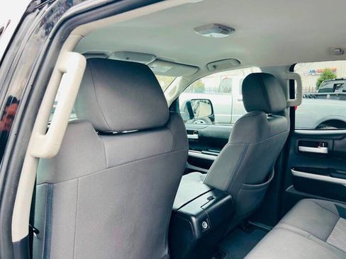 Used 2016 Toyota Tundra SR5 w/ SR5 Upgrade Package image 11