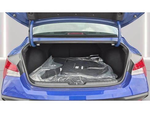 Used 2026 Hyundai Elantra SEL Sport Premium FWD image 9