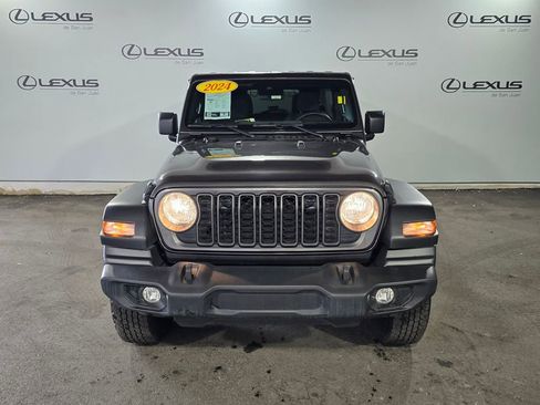 Used 2024 Jeep Wrangler Unlimited Sport AWD/4WD image 2