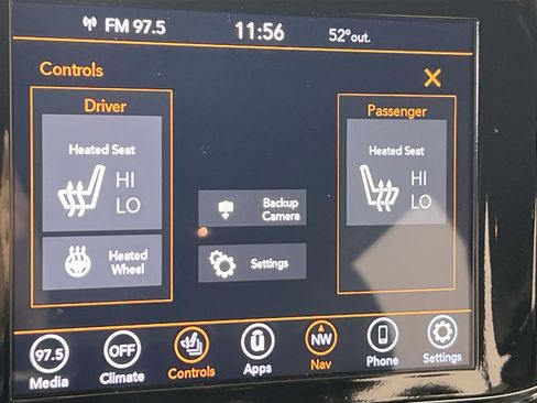 Used 2022 Jeep Grand Cherokee Limited image 18