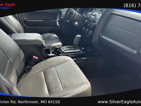Used 2011 Ford Escape Limited w/ 302A Rapid Spec Order Code AWD/4WD image 5