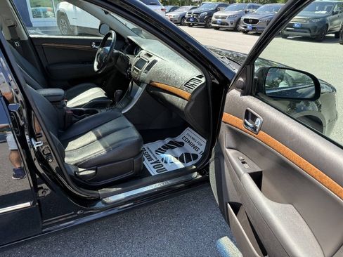 Used 2009 Hyundai Sonata Limited FWD image 10