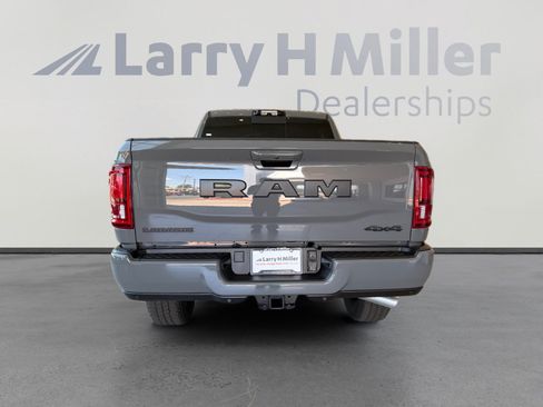 New 2026 RAM 2500 Laramie w/ Night Edition AWD/4WD image 4