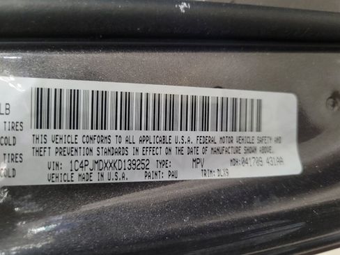 Used 2019 Jeep Cherokee Limited AWD/4WD image 33