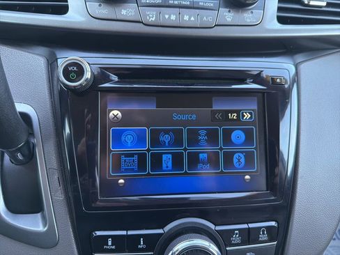 Used 2017 Honda Odyssey EX-L image 24