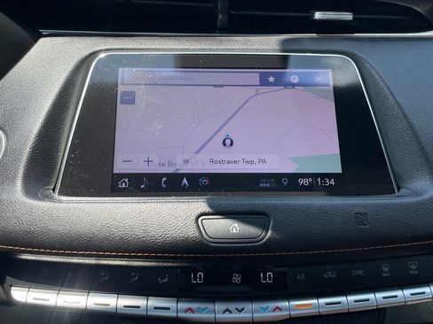 Used 2019 Cadillac XT4 Premium Luxury w/ Technology Package AWD/4WD image 26