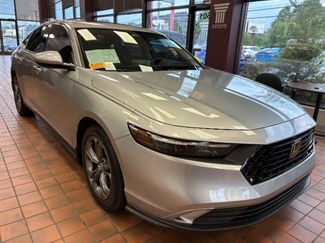 Used 2024 Honda Accord EX video 1