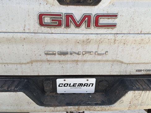 Used 2022 GMC Sierra 2500 Denali AWD/4WD image 30
